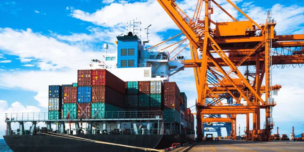 Top Transshipment Services UAE with Real-Time Tracking and vast experience